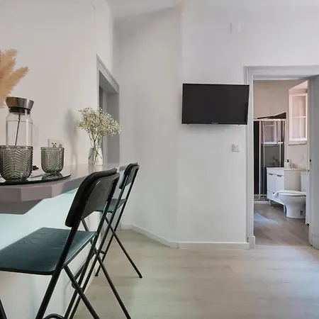 Nova Central - Bica 2e * Lisbon